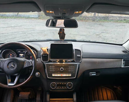 Чорний Мерседес ГЛС-Класс, об'ємом двигуна 2.99 л та пробігом 260 тис. км за 37000 $, фото 42 на Automoto.ua
