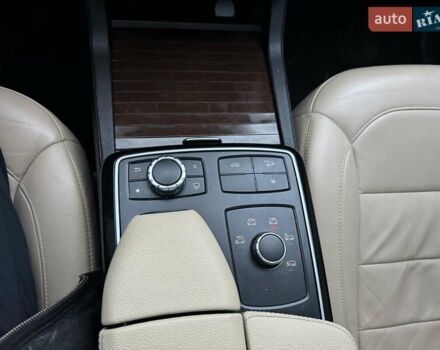 Черный Мерседес ГЛС-Класс, объемом двигателя 2.99 л и пробегом 176 тыс. км за 34900 $, фото 6 на Automoto.ua