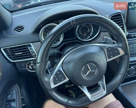 Чорний Мерседес ГЛС-Класс, об'ємом двигуна 5.46 л та пробігом 213 тис. км за 39900 $, фото 136 на Automoto.ua