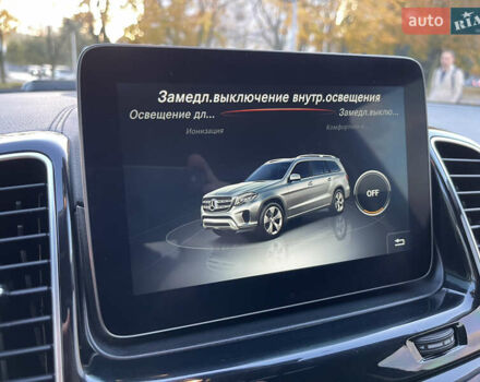 Мерседес ГЛС-Класс 2016 в Днепре (Днепропетровске) на Automoto.ua Черный Мерседес ГЛС-Класс, объемом двигателя 4.66 л и пробегом 133 тыс. км за 47999 $, фото 63 на Automoto.ua