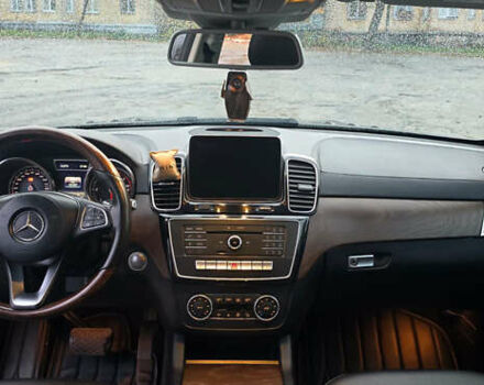 Чорний Мерседес ГЛС-Класс, об'ємом двигуна 2.99 л та пробігом 260 тис. км за 37000 $, фото 31 на Automoto.ua