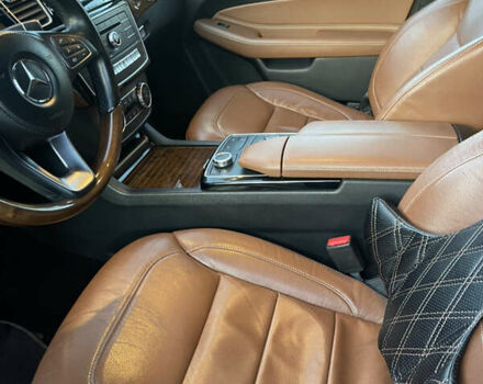 Чорний Мерседес ГЛС-Класс, об'ємом двигуна 2.99 л та пробігом 285 тис. км за 31500 $, фото 21 на Automoto.ua