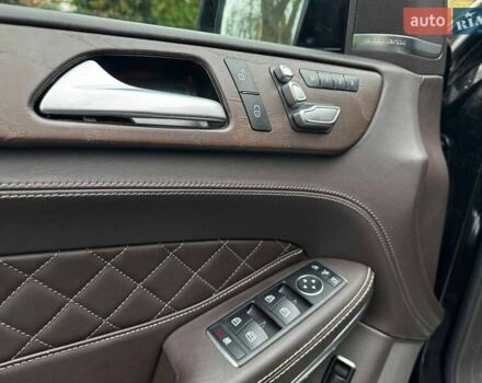 Черный Мерседес ГЛС-Класс, объемом двигателя 4.7 л и пробегом 97 тыс. км за 46670 $, фото 13 на Automoto.ua