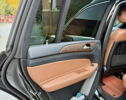 Чорний Мерседес ГЛС-Класс, об'ємом двигуна 2.99 л та пробігом 250 тис. км за 43000 $, фото 7 на Automoto.ua