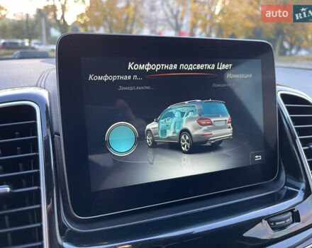 Мерседес ГЛС-Класс 2016 в Днепре (Днепропетровске) на Automoto.ua Черный Мерседес ГЛС-Класс, объемом двигателя 4.66 л и пробегом 133 тыс. км за 47999 $, фото 66 на Automoto.ua
