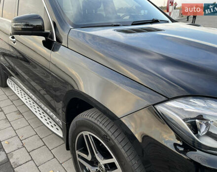 Мерседес ГЛС-Класс 2016 в Днепре (Днепропетровске) на Automoto.ua Черный Мерседес ГЛС-Класс, объемом двигателя 4.66 л и пробегом 133 тыс. км за 47999 $, фото 30 на Automoto.ua