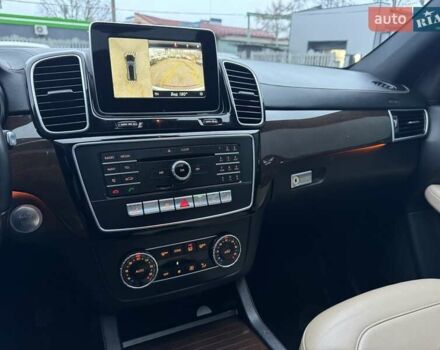 Черный Мерседес ГЛС-Класс, объемом двигателя 2.99 л и пробегом 176 тыс. км за 34900 $, фото 3 на Automoto.ua