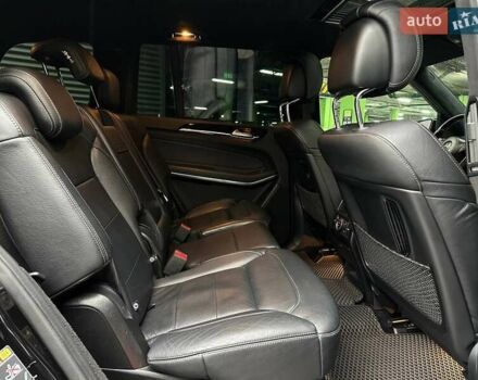 Черный Мерседес ГЛС-Класс, объемом двигателя 4.66 л и пробегом 265 тыс. км за 41990 $, фото 12 на Automoto.ua