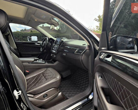 Чорний Мерседес ГЛС-Класс, об'ємом двигуна 2.99 л та пробігом 205 тис. км за 37999 $, фото 9 на Automoto.ua