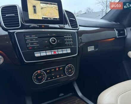 Черный Мерседес ГЛС-Класс, объемом двигателя 2.99 л и пробегом 176 тыс. км за 34900 $, фото 2 на Automoto.ua