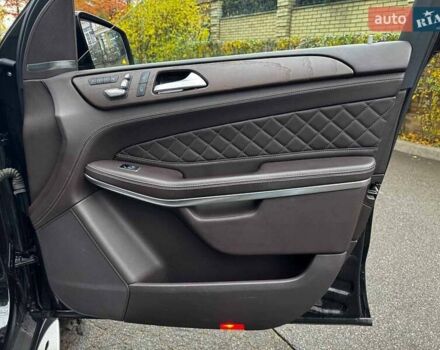 Черный Мерседес ГЛС-Класс, объемом двигателя 4.7 л и пробегом 97 тыс. км за 46670 $, фото 37 на Automoto.ua