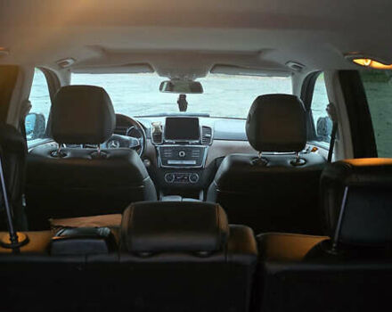 Чорний Мерседес ГЛС-Класс, об'ємом двигуна 2.99 л та пробігом 260 тис. км за 37000 $, фото 12 на Automoto.ua