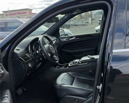 Черный Мерседес ГЛС-Класс, объемом двигателя 3 л и пробегом 255 тыс. км за 25000 $, фото 9 на Automoto.ua