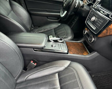 Черный Мерседес ГЛС-Класс, объемом двигателя 3 л и пробегом 125 тыс. км за 25950 $, фото 13 на Automoto.ua