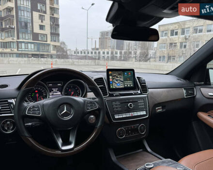Черный Мерседес ГЛС-Класс, объемом двигателя 2.99 л и пробегом 131 тыс. км за 49500 $, фото 25 на Automoto.ua