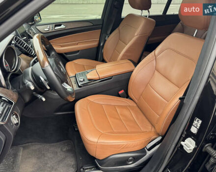 Черный Мерседес ГЛС-Класс, объемом двигателя 2.99 л и пробегом 131 тыс. км за 49500 $, фото 19 на Automoto.ua