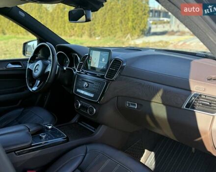 Черный Мерседес ГЛС-Класс, объемом двигателя 2.99 л и пробегом 225 тыс. км за 39900 $, фото 12 на Automoto.ua