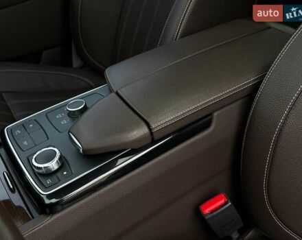 Чорний Мерседес ГЛС-Класс, об'ємом двигуна 3 л та пробігом 213 тис. км за 40999 $, фото 51 на Automoto.ua