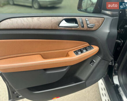 Черный Мерседес ГЛС-Класс, объемом двигателя 3 л и пробегом 125 тыс. км за 45700 $, фото 8 на Automoto.ua