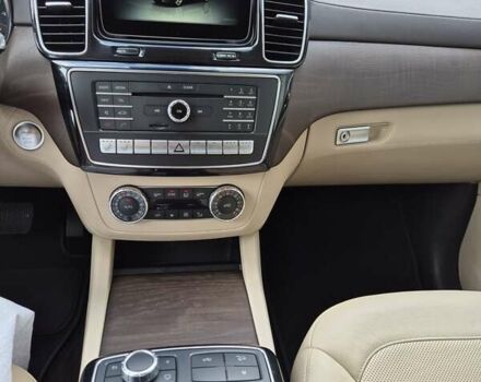 Чорний Мерседес ГЛС-Класс, об'ємом двигуна 2.99 л та пробігом 165 тис. км за 42000 $, фото 14 на Automoto.ua