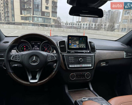 Черный Мерседес ГЛС-Класс, объемом двигателя 2.99 л и пробегом 131 тыс. км за 49500 $, фото 24 на Automoto.ua