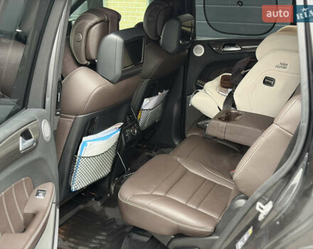 Черный Мерседес ГЛС-Класс, объемом двигателя 5.46 л и пробегом 117 тыс. км за 51555 $, фото 9 на Automoto.ua