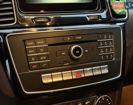 Чорний Мерседес ГЛС-Класс, об'ємом двигуна 2.99 л та пробігом 105 тис. км за 50000 $, фото 17 на Automoto.ua