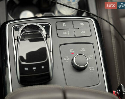 Черный Мерседес ГЛС-Класс, объемом двигателя 5.46 л и пробегом 117 тыс. км за 51555 $, фото 12 на Automoto.ua