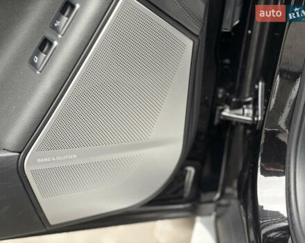 Черный Мерседес ГЛС-Класс, объемом двигателя 5.46 л и пробегом 117 тыс. км за 51555 $, фото 15 на Automoto.ua