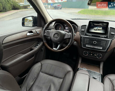 Мерседес ГЛС-Класс 2017 в Киеве на Automoto.ua Черный Мерседес ГЛС-Класс, объемом двигателя 2.99 л и пробегом 195 тыс. км за 34500 $, фото 22 на Automoto.ua