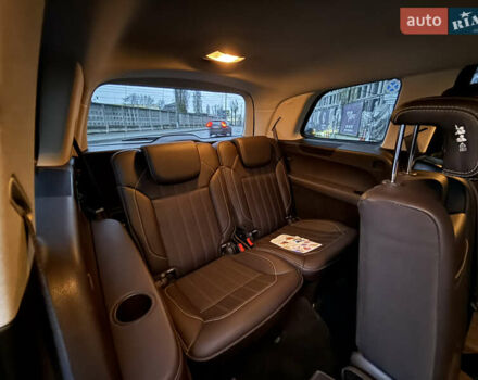 Чорний Мерседес ГЛС-Класс, об'ємом двигуна 2.99 л та пробігом 105 тис. км за 50000 $, фото 35 на Automoto.ua