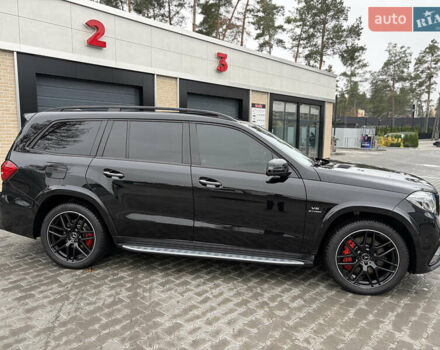Черный Мерседес ГЛС-Класс, объемом двигателя 5.46 л и пробегом 117 тыс. км за 51555 $, фото 3 на Automoto.ua