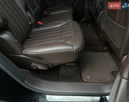 Чорний Мерседес ГЛС-Класс, об'ємом двигуна 3 л та пробігом 213 тис. км за 40999 $, фото 70 на Automoto.ua