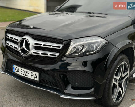 Мерседес ГЛС-Класс 2017 в Киеве на Automoto.ua Черный Мерседес ГЛС-Класс, объемом двигателя 2.99 л и пробегом 195 тыс. км за 34500 $, фото 6 на Automoto.ua
