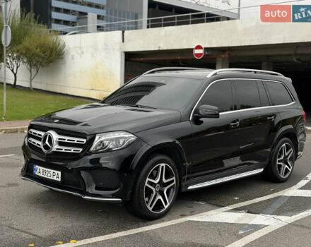 Мерседес ГЛС-Класс 2017 в Киеве на Automoto.ua Черный Мерседес ГЛС-Класс, объемом двигателя 2.99 л и пробегом 195 тыс. км за 34500 $, фото 8 на Automoto.ua