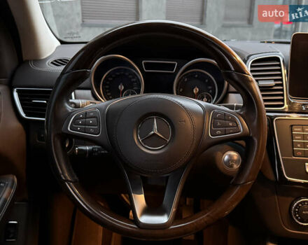 Чорний Мерседес ГЛС-Класс, об'ємом двигуна 2.99 л та пробігом 105 тис. км за 50000 $, фото 13 на Automoto.ua