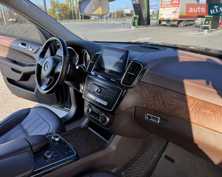 Мерседес ГЛС-Класс 2018 в Николаеве на Automoto.ua Черный Мерседес ГЛС-Класс, объемом двигателя 3 л и пробегом 198 тыс. км за 39999 $, фото 27 на Automoto.ua