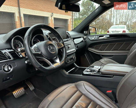 Черный Мерседес ГЛС-Класс, объемом двигателя 5.46 л и пробегом 116 тыс. км за 60000 $, фото 15 на Automoto.ua