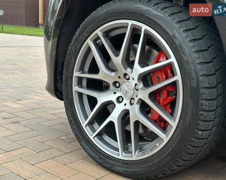 Черный Мерседес ГЛС-Класс, объемом двигателя 5.46 л и пробегом 116 тыс. км за 60000 $, фото 10 на Automoto.ua