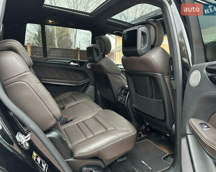 Черный Мерседес ГЛС-Класс, объемом двигателя 5.46 л и пробегом 116 тыс. км за 60000 $, фото 26 на Automoto.ua