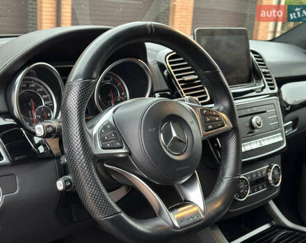 Черный Мерседес ГЛС-Класс, объемом двигателя 5.46 л и пробегом 116 тыс. км за 60000 $, фото 16 на Automoto.ua