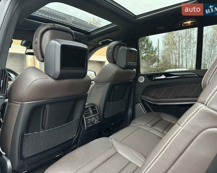 Черный Мерседес ГЛС-Класс, объемом двигателя 5.46 л и пробегом 116 тыс. км за 60000 $, фото 22 на Automoto.ua