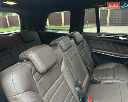 Черный Мерседес ГЛС-Класс, объемом двигателя 5.46 л и пробегом 116 тыс. км за 60000 $, фото 27 на Automoto.ua