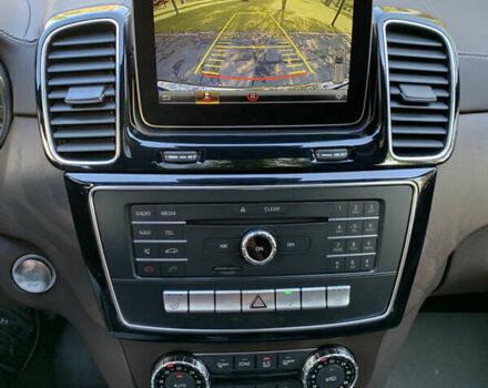 Мерседес ГЛС-Класс 2018 у Києві на Automoto.ua Чорний Мерседес ГЛС-Класс, об'ємом двигуна 2.99 л та пробігом 53 тис. км за 55000 $, фото 15 на Automoto.ua