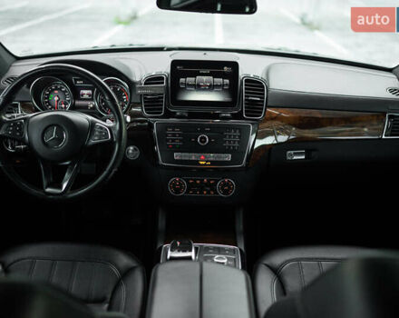 Мерседес ГЛС-Класс 2018 у Львові на Automoto.ua Чорний Мерседес ГЛС-Класс, об'ємом двигуна 3 л та пробігом 150 тис. км за 39500 $, фото 14 на Automoto.ua