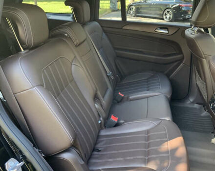 Мерседес ГЛС-Класс 2018 у Києві на Automoto.ua Чорний Мерседес ГЛС-Класс, об'ємом двигуна 2.99 л та пробігом 53 тис. км за 55000 $, фото 22 на Automoto.ua