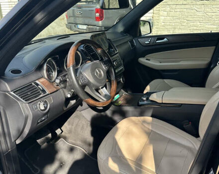 Чорний Мерседес ГЛС-Класс, об'ємом двигуна 2.99 л та пробігом 246 тис. км за 41900 $, фото 13 на Automoto.ua