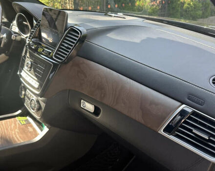 Чорний Мерседес ГЛС-Класс, об'ємом двигуна 2.99 л та пробігом 246 тис. км за 41900 $, фото 29 на Automoto.ua