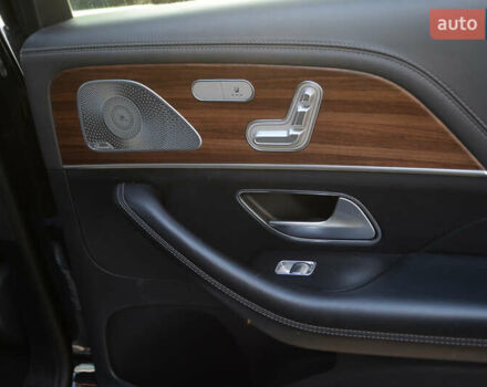 Черный Мерседес ГЛС-Класс, объемом двигателя 2.93 л и пробегом 183 тыс. км за 72000 $, фото 31 на Automoto.ua