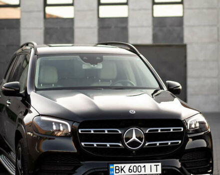 Мерседес ГЛС-Класс 2020 у Сарнах на Automoto.ua Чорний Мерседес ГЛС-Класс, об'ємом двигуна 2.93 л та пробігом 353 тис. км за 69999 $, фото 4 на Automoto.ua